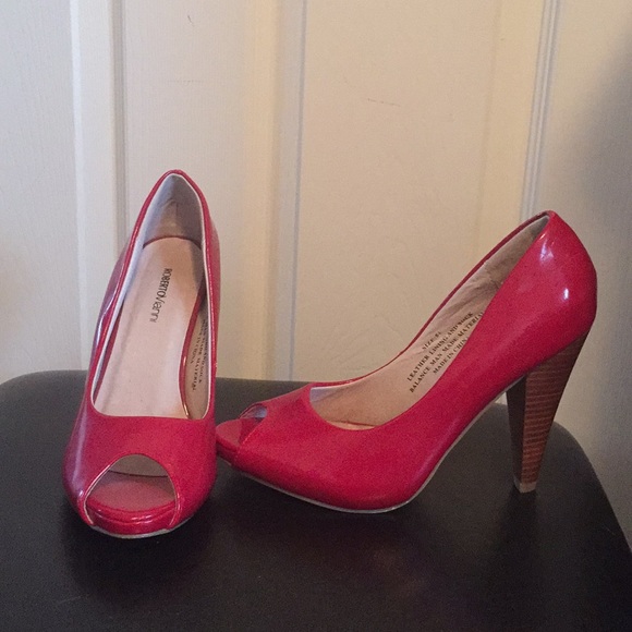 Shoes - Picture 1 of 1